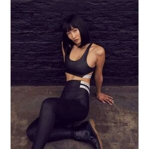 NWOT Koral Textured Sports Bra Sz XS